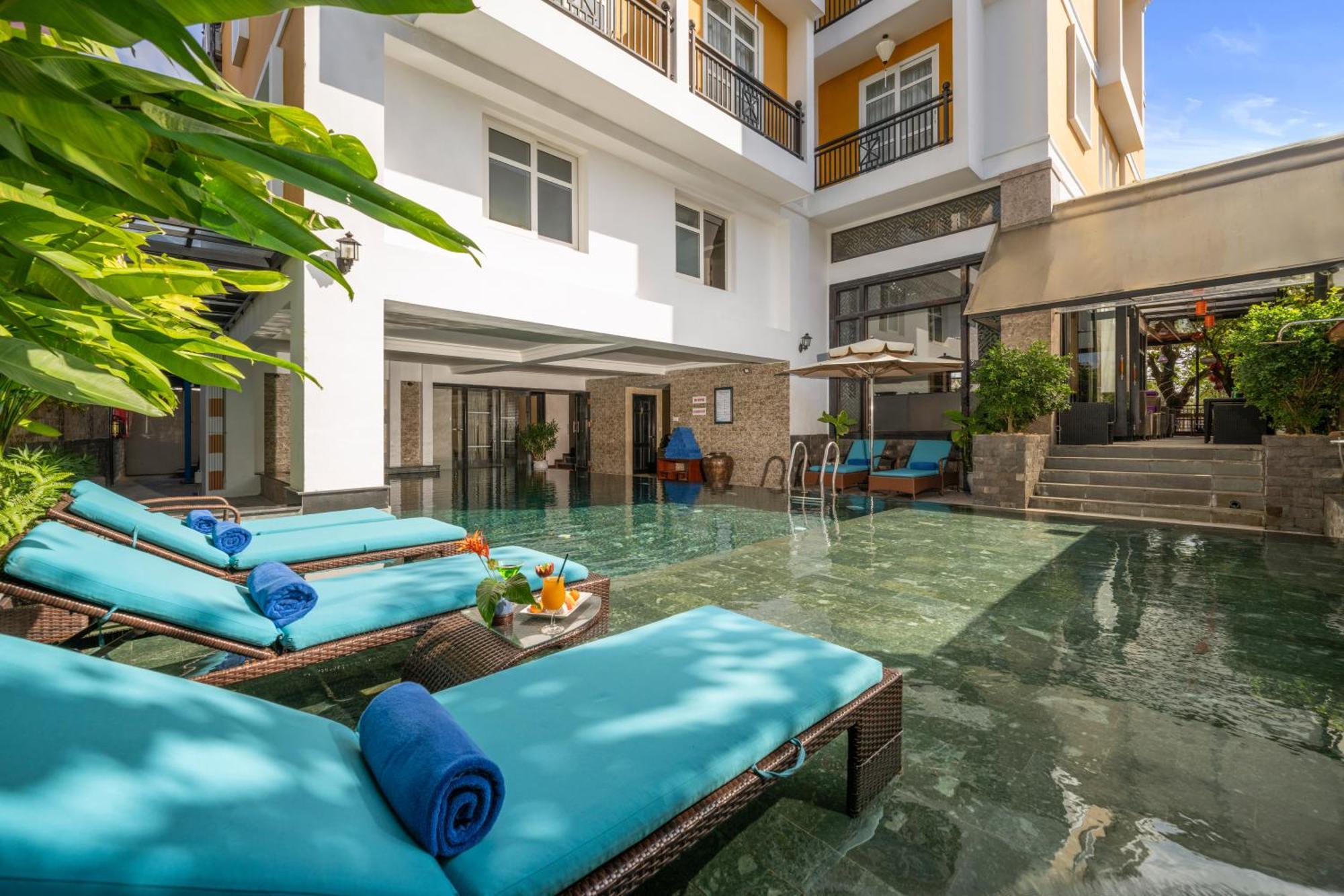 Royal Riverside Hoi An Hotel Exterior foto